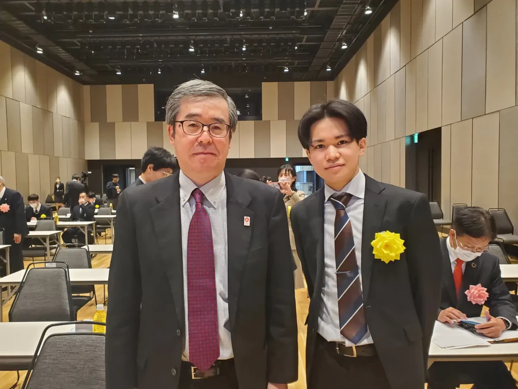 日本航空高等学校・合同会社白ねこグループの西田悠人が「令和四年度パテントコンテスト」において特許庁長官賞を受賞